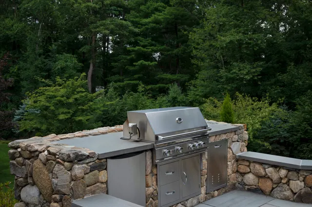work photo from tjcollinslandscaping.com