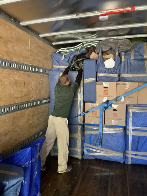 work photo from vacationlandmoving.com