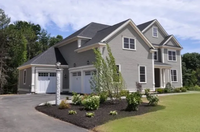 work photo from jeansonbuilders.com