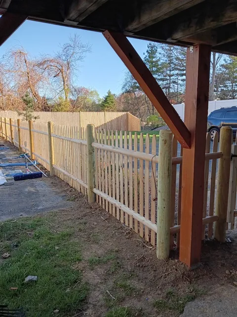Magazo Fence work photo