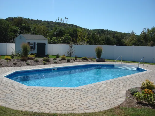 Tano Pools work photo