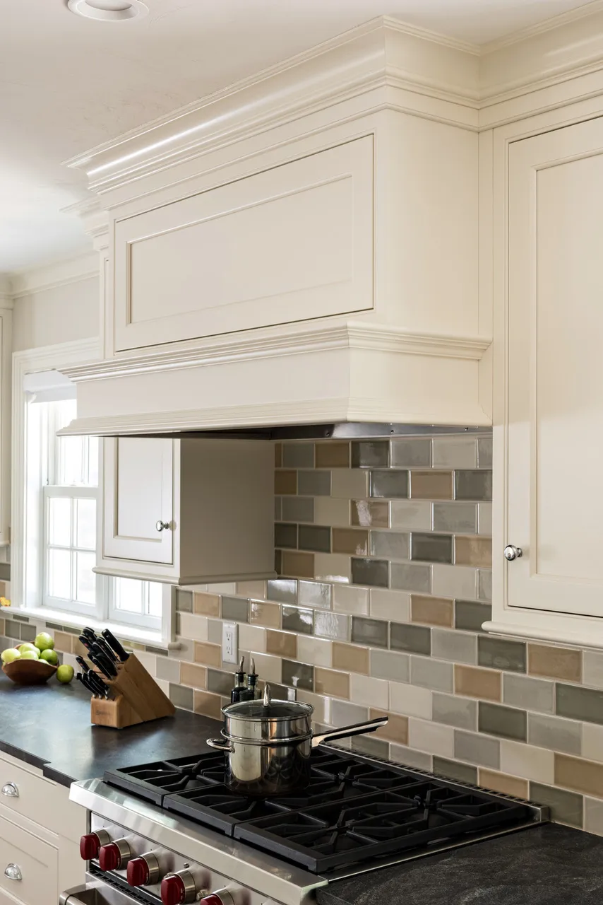 work photo from mainstreetbotellos.com