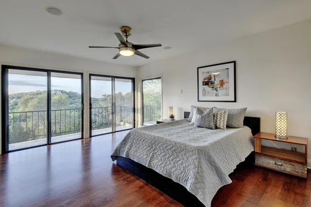 work photo from blhardwoodfloors.com