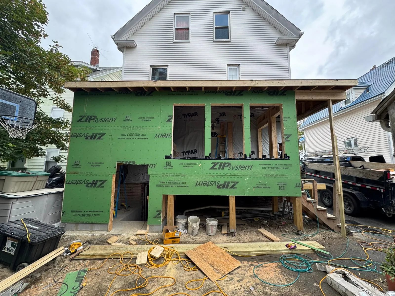 JM Builders & Construction Inc