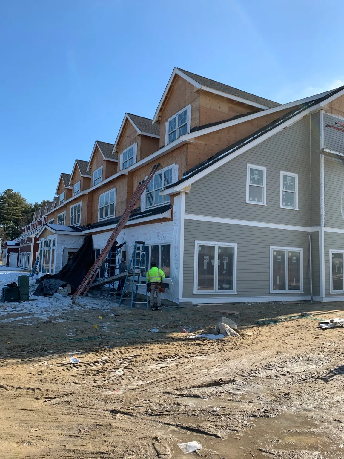 Siding installation on a multi-unit residential building