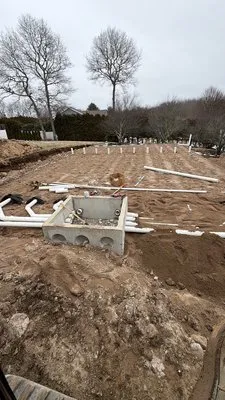 Linny construction work photo