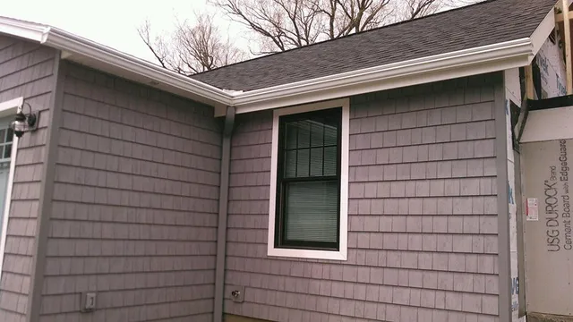 Superior Seamless Gutters work photo