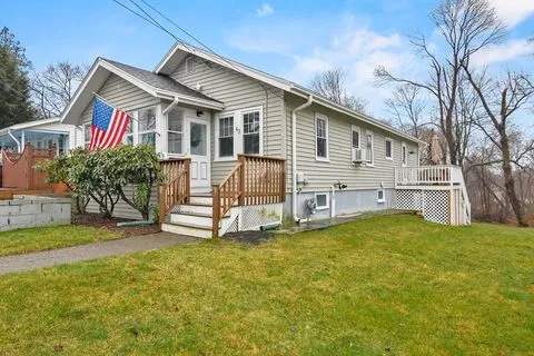43 Harding Ave Weymouth MA 02188