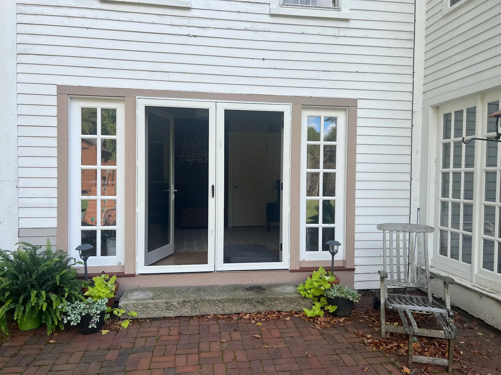 Grove Builders. Kitchen Remodeling, Home Additions, Bathroom Renovation.