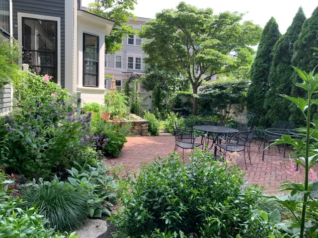 Urban Gardens-07.jpg