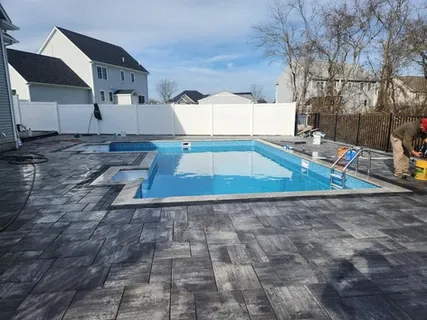 work photo from aquadesign-pools.com