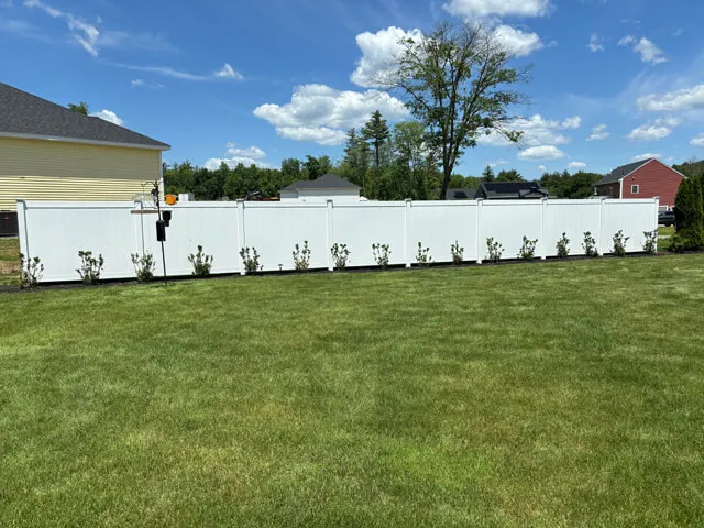 work photo from steadfastfence.com