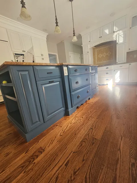 Kitchen Cabinet Refinishing