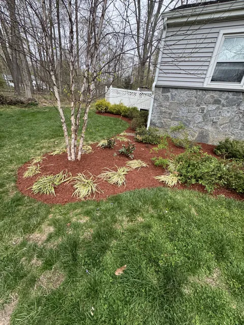 Mulch installation in Fairfield County CT flower beds