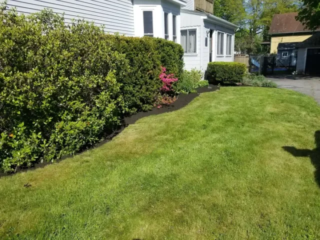 work photo from allcleaneduplandscaping.com