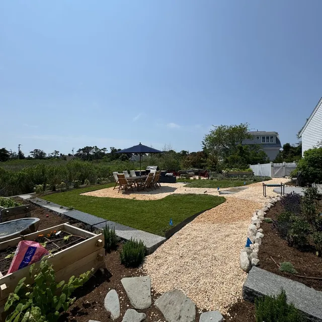Estates Landscape-Maintenance Tree Service work photo
