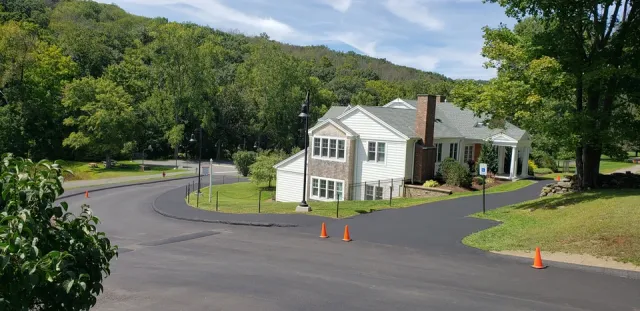 work photo from achenasphaltpaving.com
