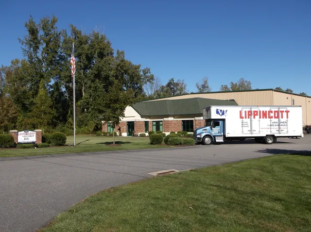 Lippincott Van Lines work photo