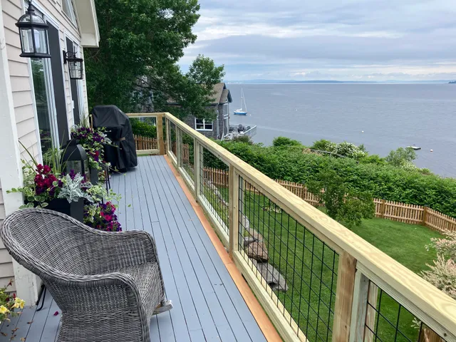 Henry's Deck Repair and Handyman Services work photo
