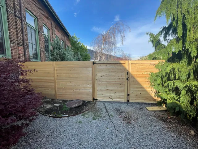 work photo from qualityfencect.com