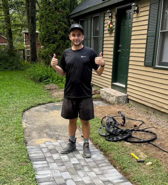 Evergreen Yard and Lawn LLC work photo