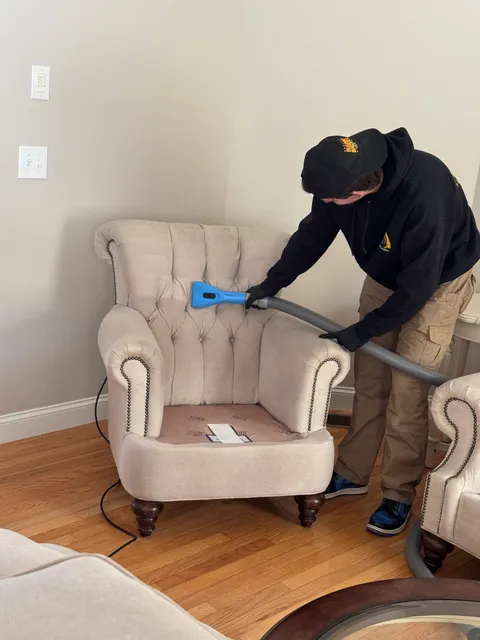 work photo from dirtawaycarpetcleaning.com