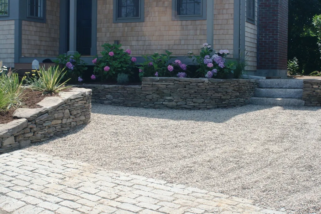 NICHOLAS FERRANTELLA LANDSCAPING researched project photo