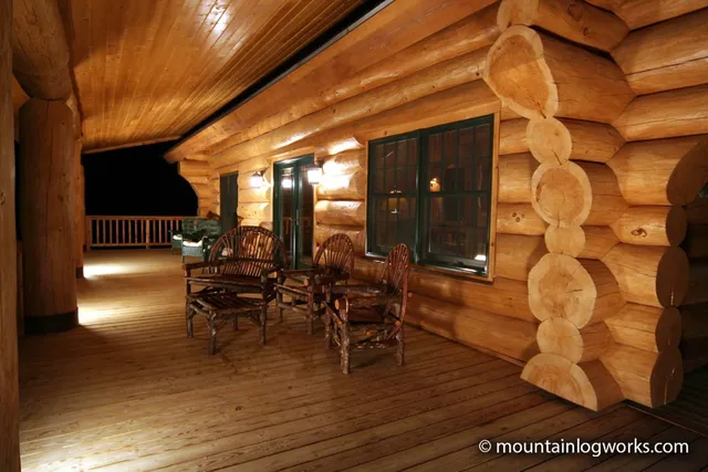 work photo from mountainlogworks.com