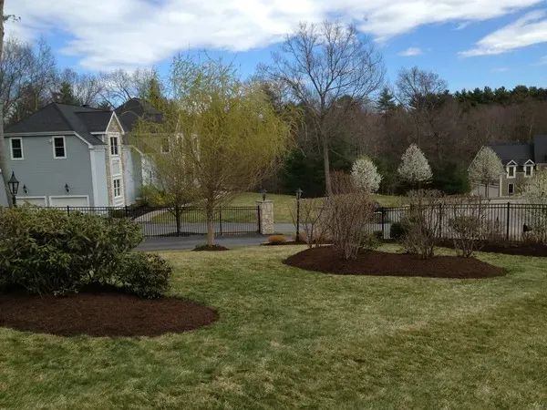 work photo from limaslandscape.com