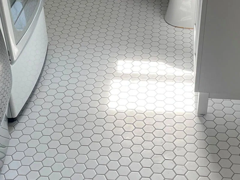 work photo from plouffesflooring.com