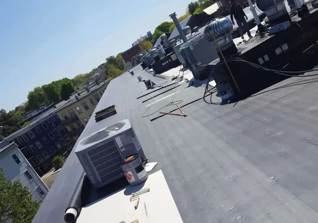 Commerical roof by WAZE Development