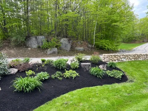 work photo from regallawnandlandscape.com