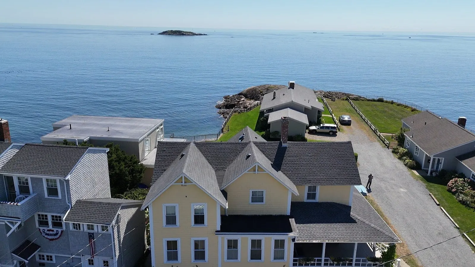DaSilva Roofing LLC