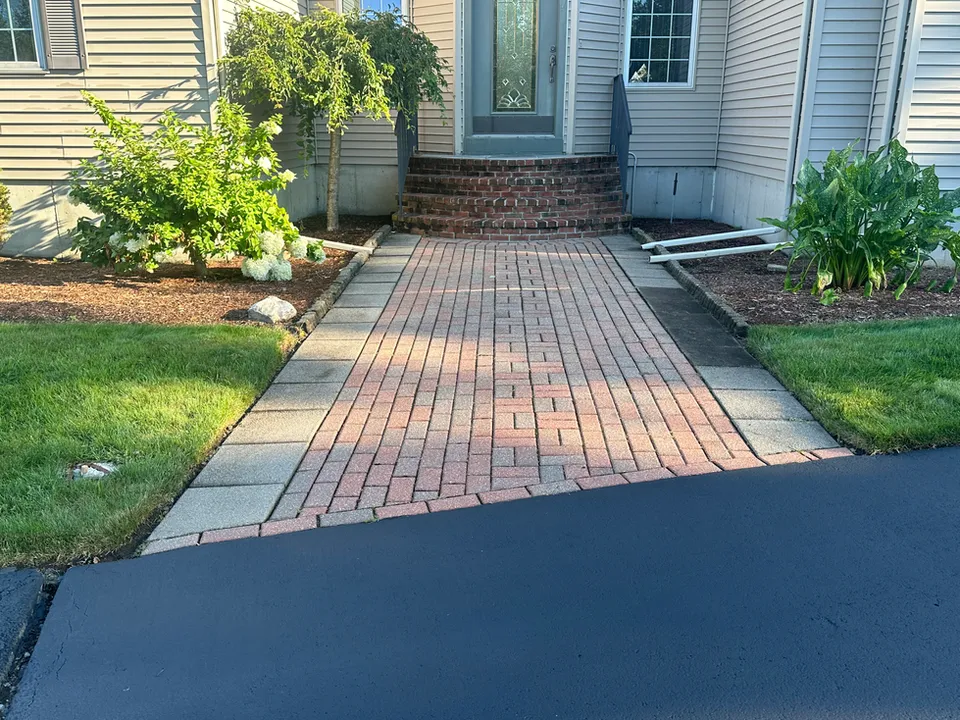work photo from britoshardscapemasonry.com