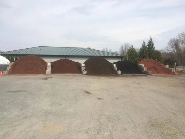 COUNTRY CLUB LANDSCAPING & PAVING researched project photo
