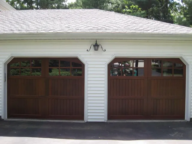 work photo from alvarosgaragedoorllc.com