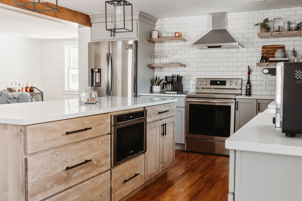Emily's Interiors Inc