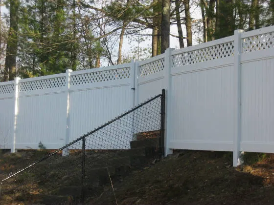 work photo from patriotfencecompany.com