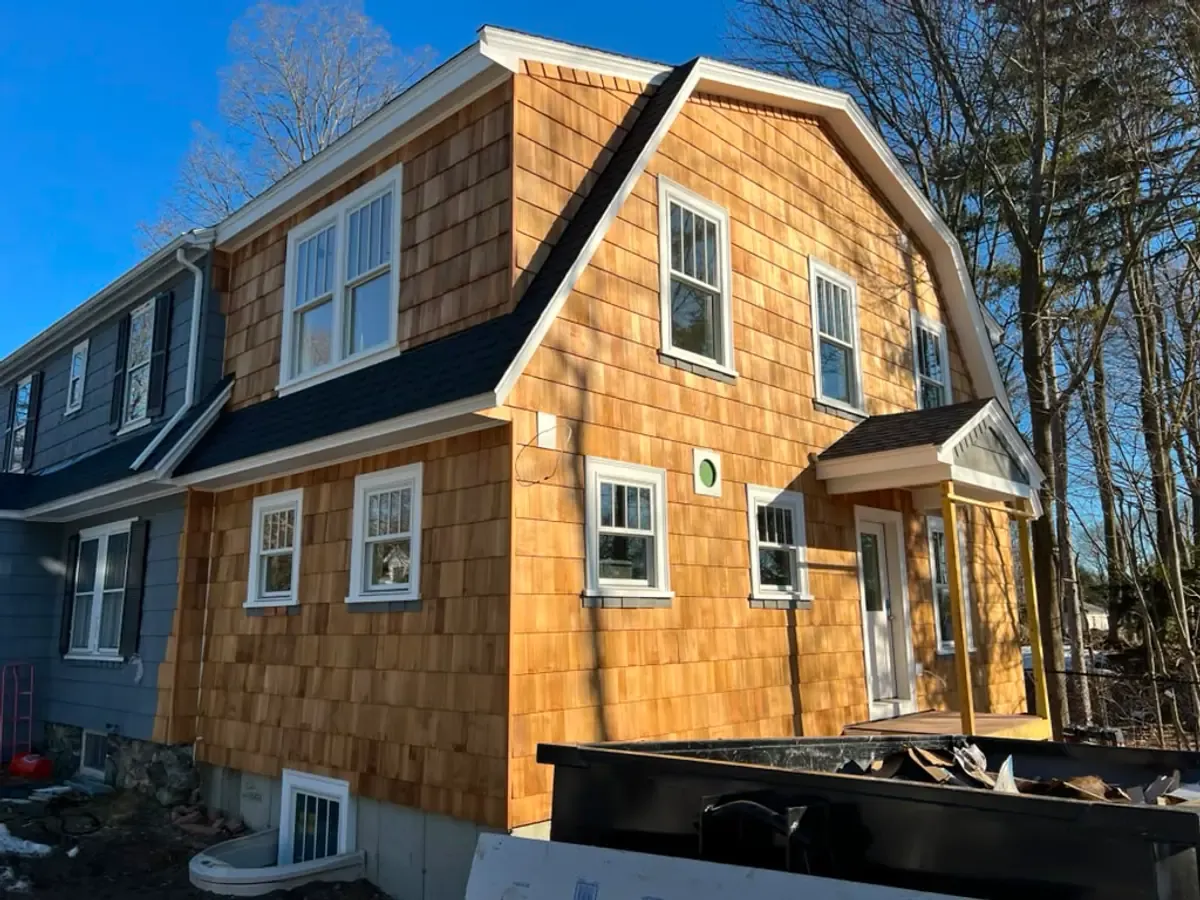 Cedar Shingle Siding in Reading, MA - professional siding project by Maia Construction licensed Massachusetts contractor