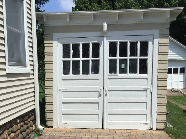 Garage door