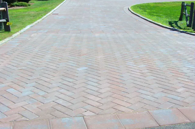 work photo from knobhilllandscaping.com