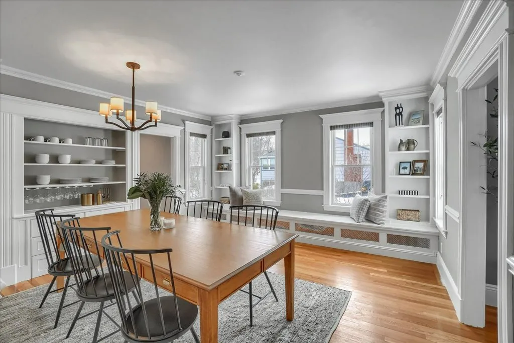 Full Circle Realty