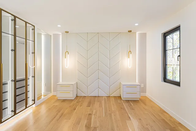 Elleganza Cabinetry