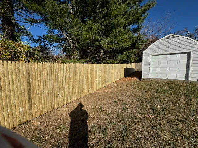 work photo from thefenceguysct.com