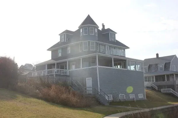 work photo from penshornroofing.com