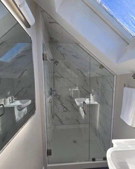 Blu's Shower Door work photo