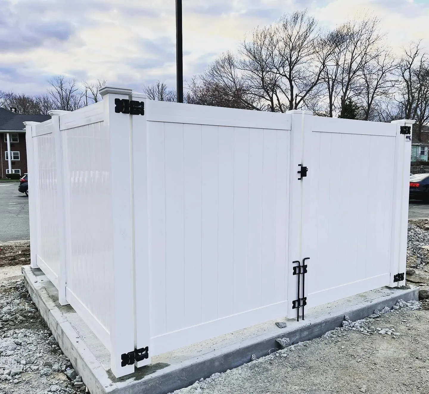 Dumpster enclosure fencing project