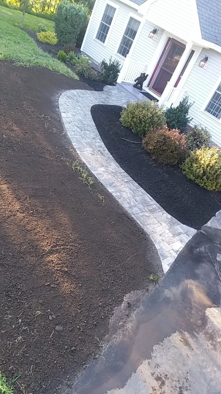Elf's Landscaping Inc researched project photo