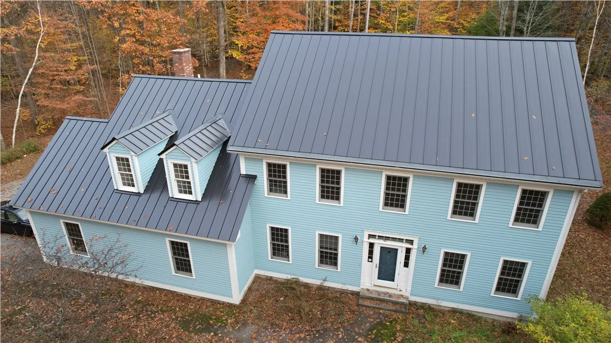work photo from advancedmetalroofing.com