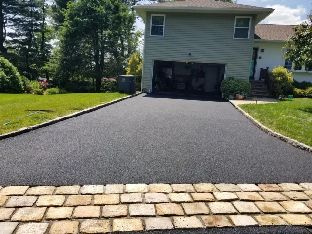 work photo from morettidrivewaypavingandpatios.com